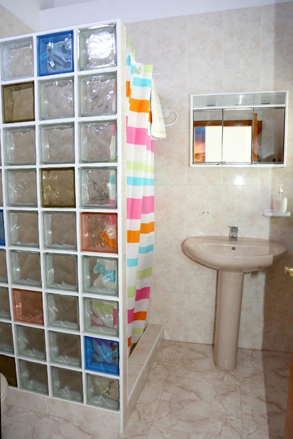 Apartamentos Pepita ซานเซบาสเตียน เด ลาโกเมรา ภายนอก รูปภาพ