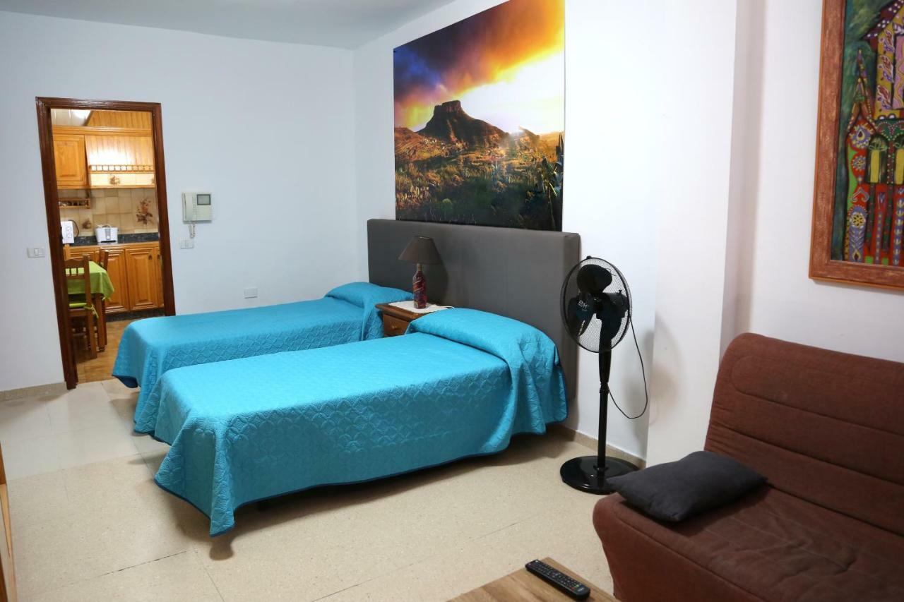 Apartamentos Pepita ซานเซบาสเตียน เด ลาโกเมรา ภายนอก รูปภาพ