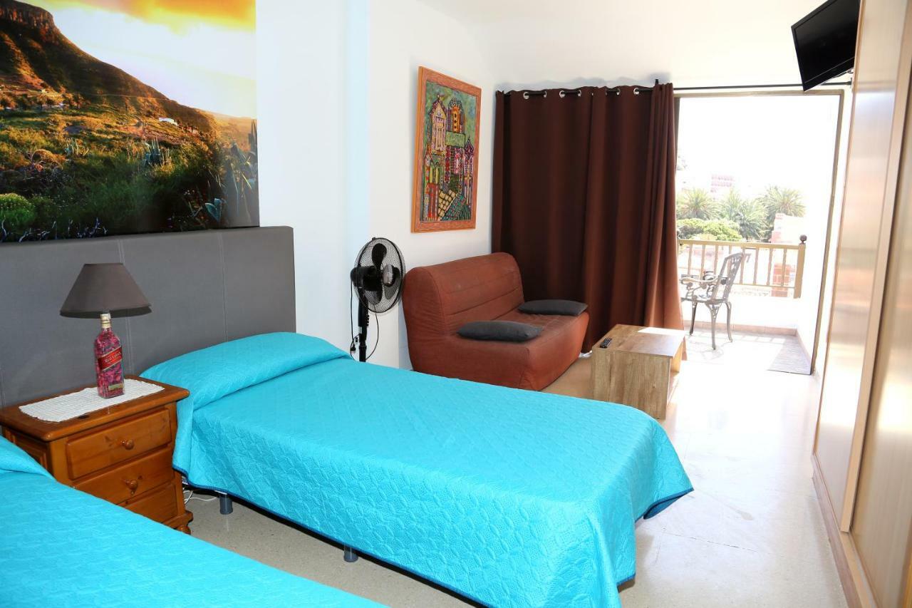 Apartamentos Pepita ซานเซบาสเตียน เด ลาโกเมรา ภายนอก รูปภาพ